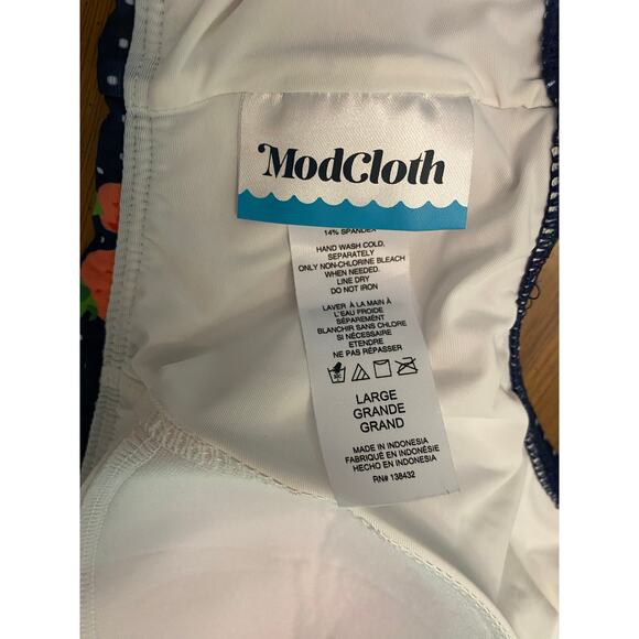 Modcloth Blue Polka Dot Strawberry Tie Strap Metal Back Closure Bikini Top Large - Picture 6 of 7